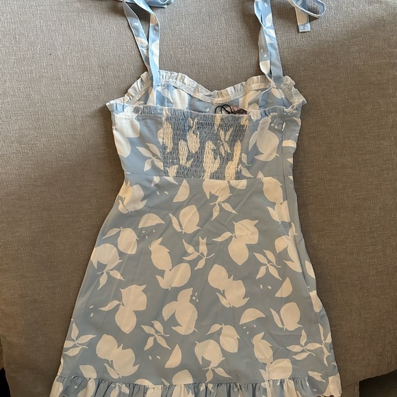 Sundress - Picture 4 of 5